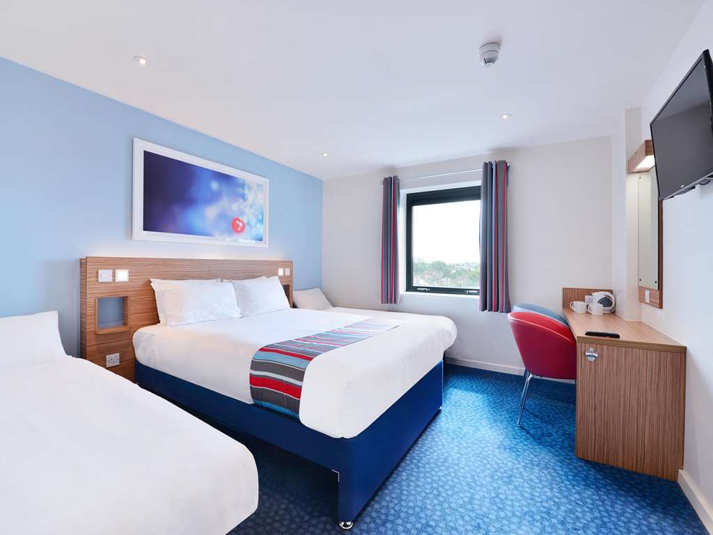 Travelodge London Finchley Room photo