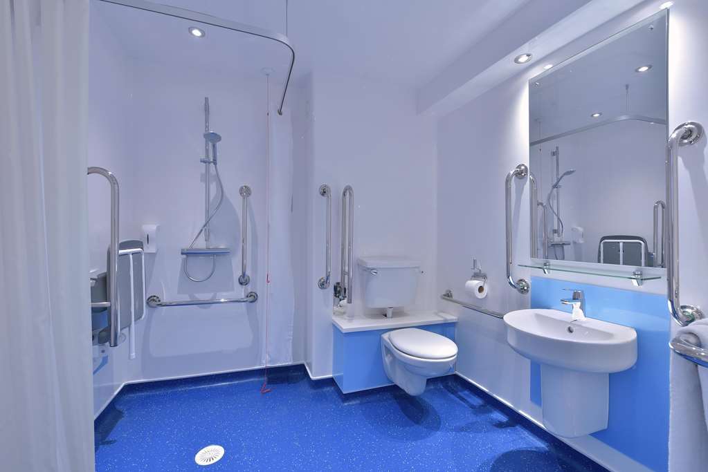 Travelodge London Finchley Room photo